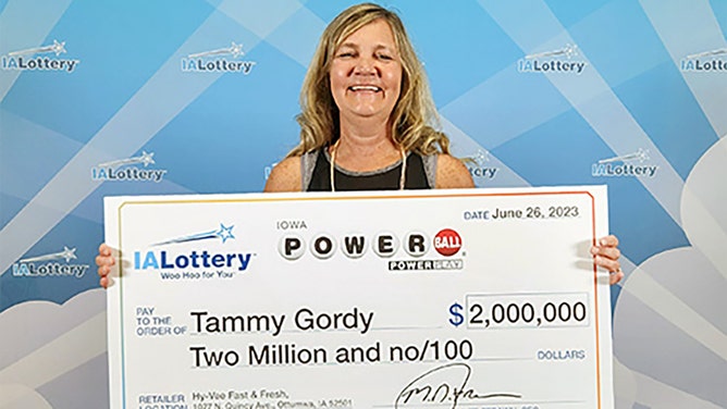 Iowa woman wins $2 million Powerball prize after losing home in tornado