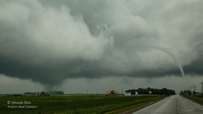 Multi-vortex tornado spotted in Minnesota