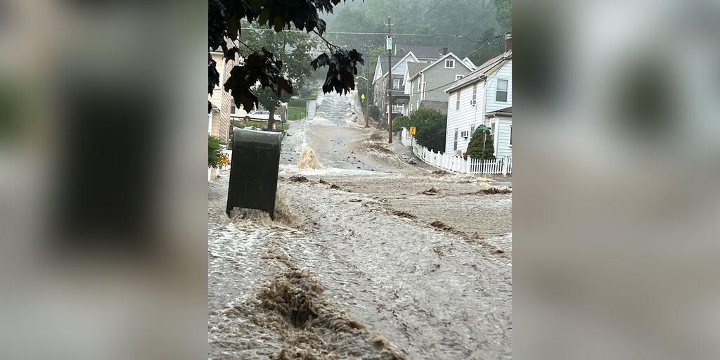 New York flood victim says water rose so fast that he 'didn't have time