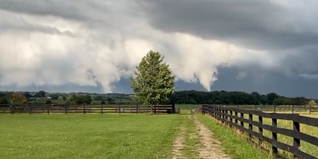 Videos Show Tornadoes Marching Across Northern Illinois, Chicago Metro ...