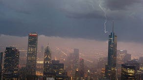 Severe storm threat returns to Midwest, Ohio Valley with 800K+ still without power after deadly windstorm