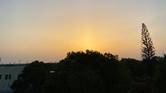 Saharan Dust Cloud moves over to the Florida Keys