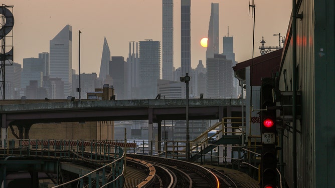 Canada wildfire smoke worsens air quality in New York City