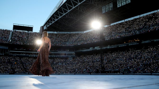 SEATTLE, WASHINGTON - JULY 22: EDITORIAL USE ONLY Taylor Swift performs onstage during the Taylor Swift | The Eras Tour at Lumen Field on July 22, 2023 in Seattle, Washington. (Photo by Mat Hayward/TAS23/Getty Images for TAS Rights Management)