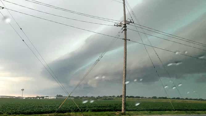 Shelf Cloud over Illinois