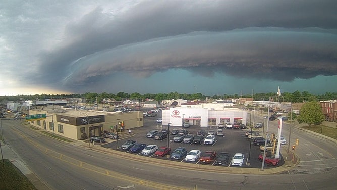 Shelf Cloud over Illinois
