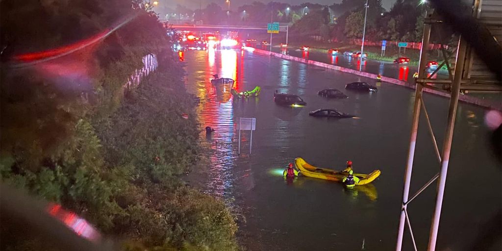 Flooding Cuts Off Access To Parts Of Detroit Airport And Triggers Water   Lakewood OH Flooding 1 