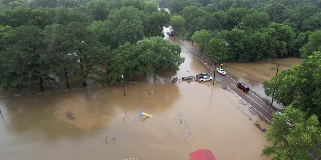 Drone Video Shows Northwest Tennessee Inundated After Flash Floods Fox Weather