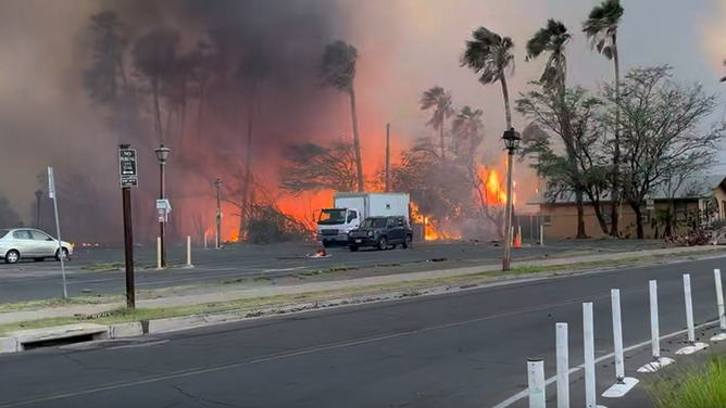 Brush fire burning buildings in Lahaina, Hawaii