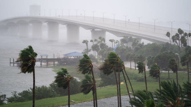 Hurricane Ian Slams Into West Coast Of Florida