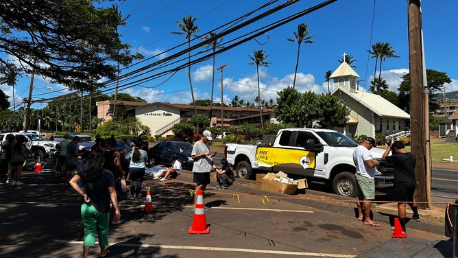 A charging and WiFi station in West Maui. Maui companies have teamed up to offer the stations for residents for as long as necessary. (Image credit: Alex Fielding/Privateer)