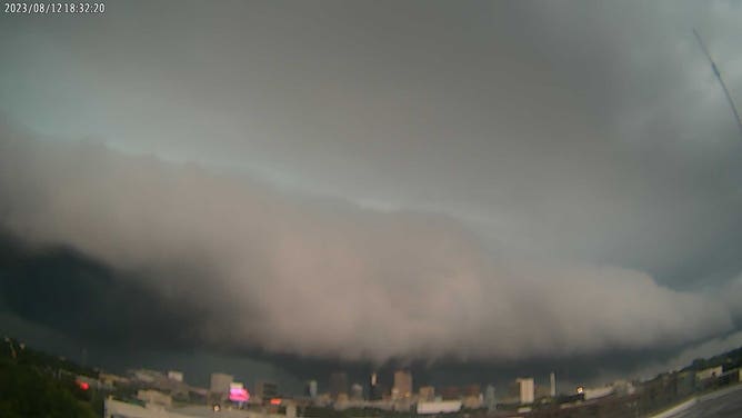 Shelf cloud over North Georgia