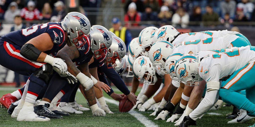 patriots dolphins today