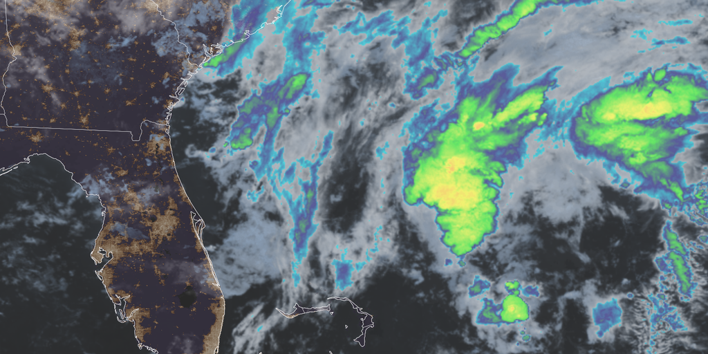 The Daily Weather Update from FOX Weather: Disturbance off Southeast ...