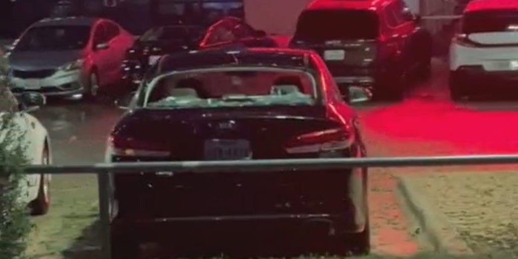 Smashing video: Huge hail hammers Texas car lot, blankets parts of ...