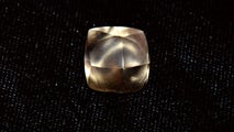 7-year-old finds 2.95-carat diamond on birthday trip to Arkansas