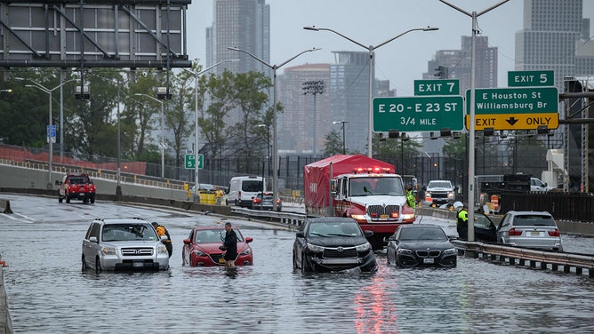 Houston-area weather: Houston Transtar reports high water