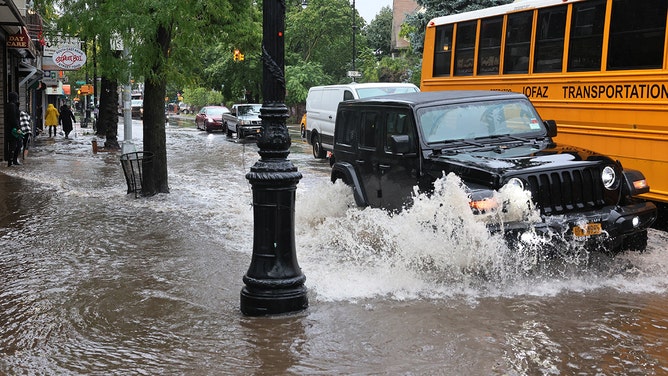 New York City, New Jersey brought to a standstill by flash flooding