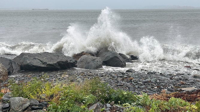 Check out the wave action in Yarmouth Sound as Lee churns to the southern tip of Nova Scotia. Landfall is expected somewhere in this area Saturday afternoon.