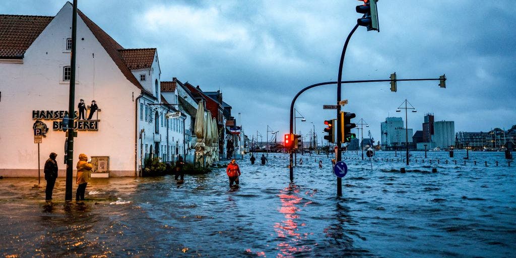 At Least 4 Dead As Powerful Storm Babet Hits Europe With Hurricane ...