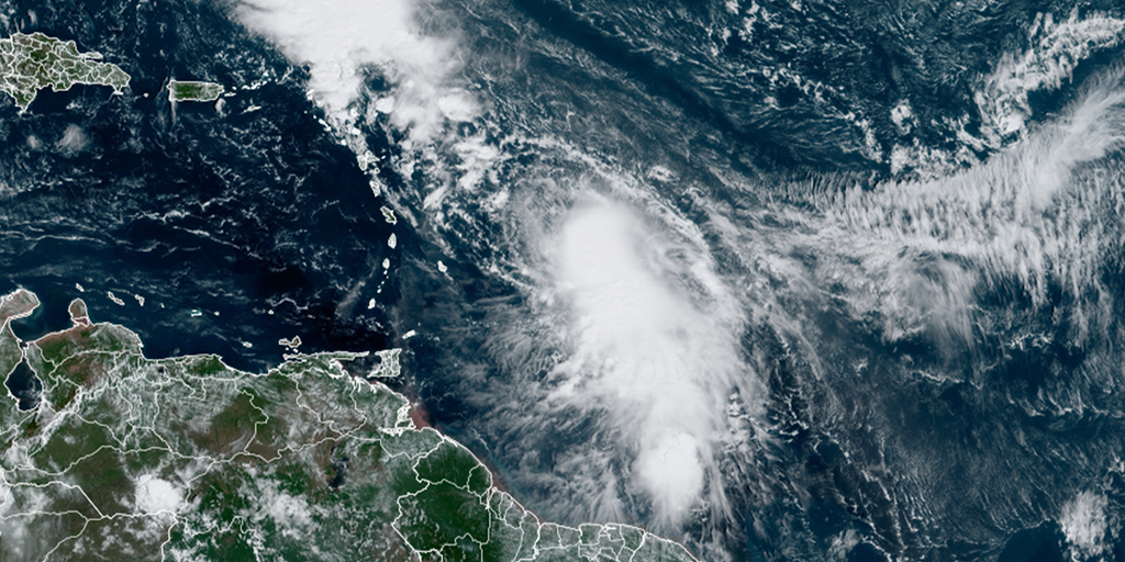 New Hurricane Watches Tropical Storm Warnings issued as Tammy inches closer to Caribbean Fox Weather New Hurricane Watches Tropical Storm Warnings issued as Tammy inches closer to Caribbean Fox Weather