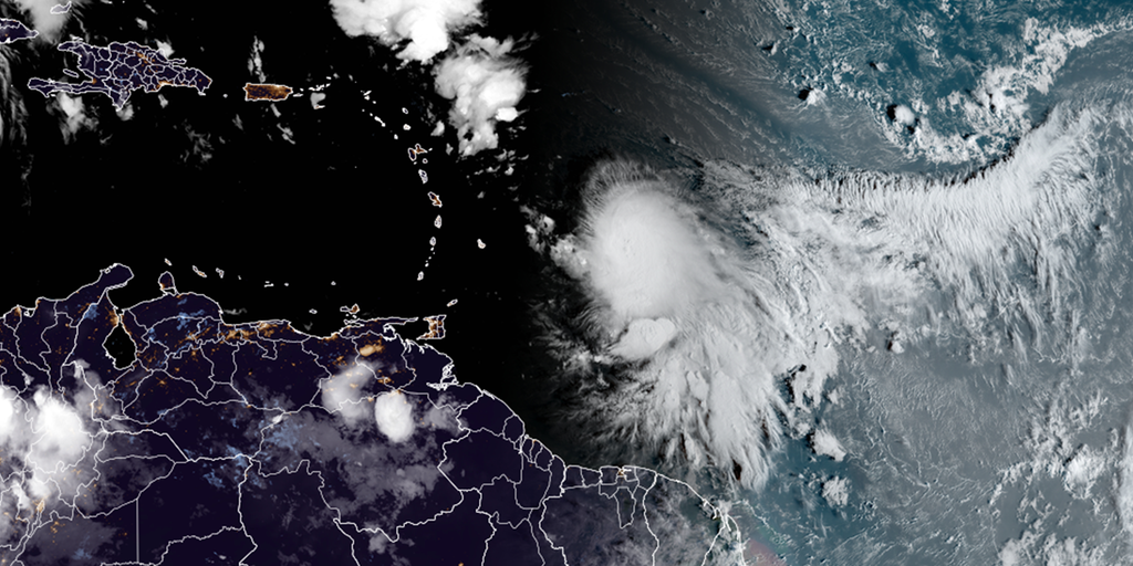 У зв’язку з наближенням «Теммі» до східних островів Карибського басейну оголошено спостереження за тропічними штормами