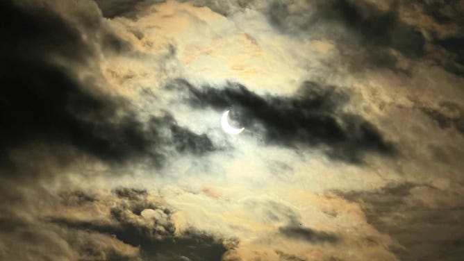 Cloud cover over the eclipse in Washington