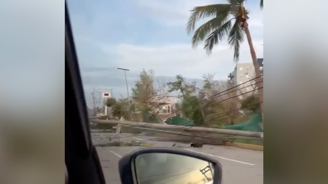 Downed power lines in Acapulco.