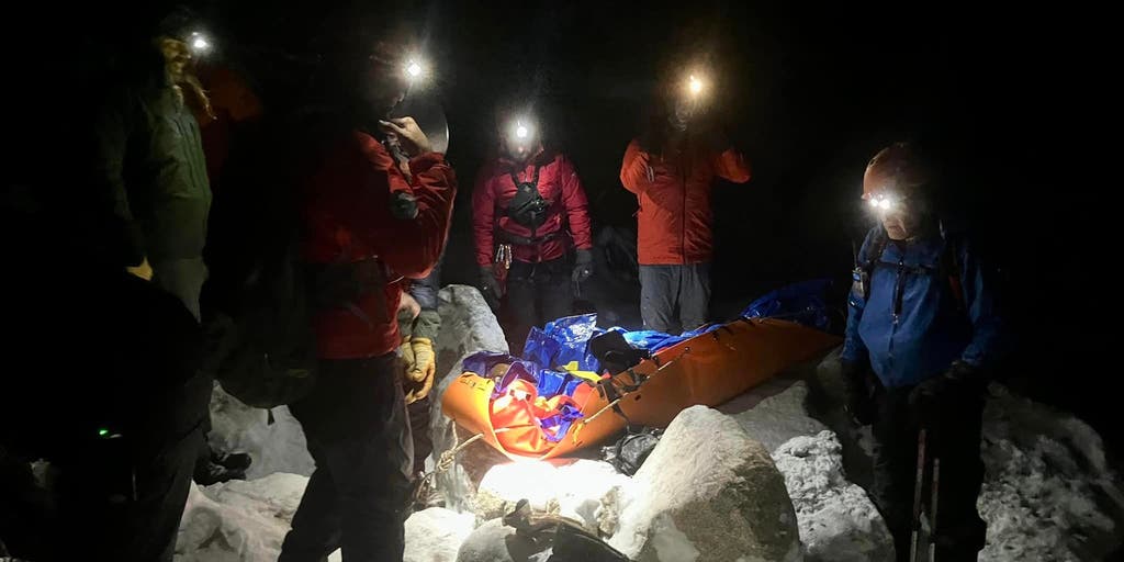 Colorado hiker wearing only a hoodie rescued after stranded on 13000foot mountain in severe snowstorm Colorado hiker wearing only a hoodie rescued after stranded on 13000foot mountain in severe snowstorm
