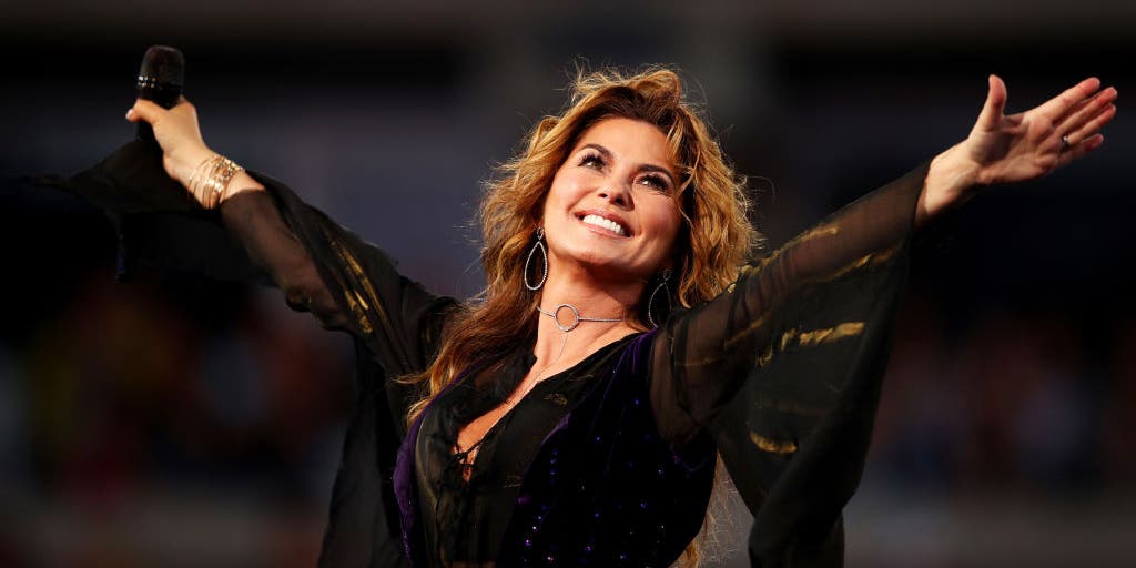 Shania Twain’s crew bus was involved in a rollover accident during the winter weather