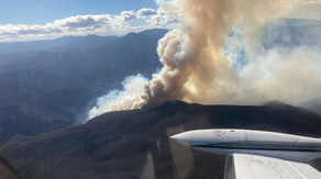 East Tennessee wildfire rages in Great Smoky Mountains National Park