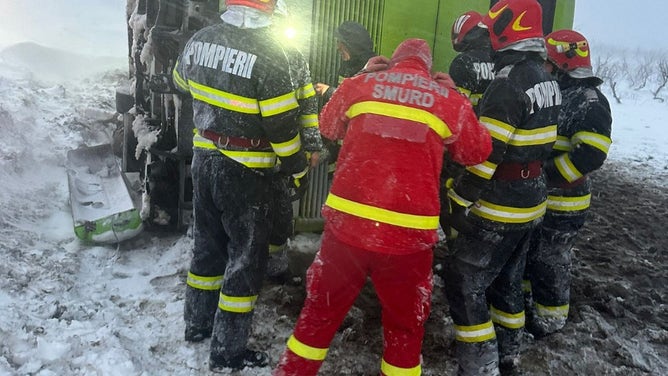Winter storm conditions in Romania on Monday, Nov. 27, 2023. (Image: IGSU)