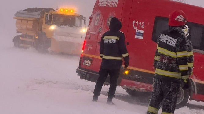 Winter storm conditions in Romania on Monday, Nov. 27, 2023. (Image: IGSU)