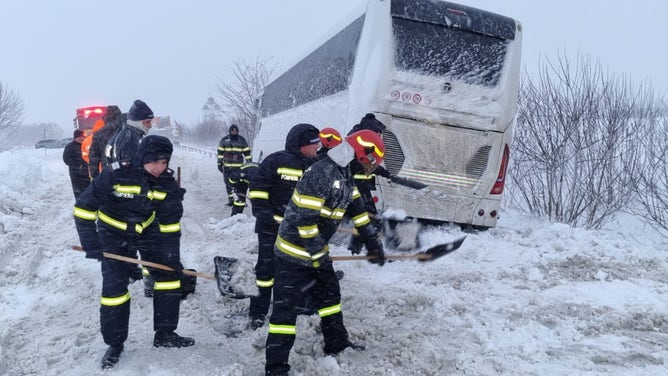 Winter storm conditions in Romania on Monday, Nov. 27, 2023. (Image: IGSU)