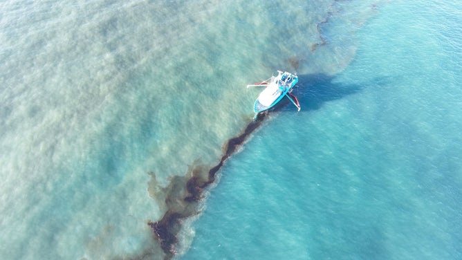 Oil spill off Louisiana Coast