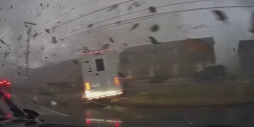 Dashcam video shows driver caught in Clarksville tornado | Fox Weather