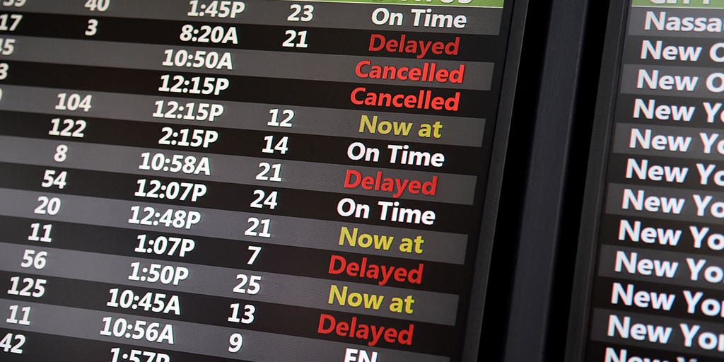 Thanksgiving travel weather tracker: Live maps, airport status, flight delays and more