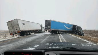 Blizzard conditions creep out of Midwest as deadly storms trigger dangerous post-Christmas travel