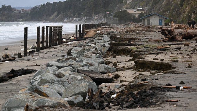 Southern California faces renewed threat of massive waves, coastal ...