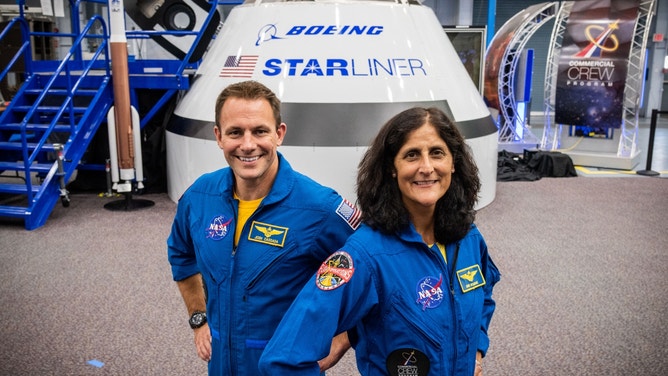 Boeing Starliner capsule crew