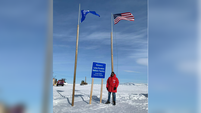 Launch of the GUSTO mission from Antarctica