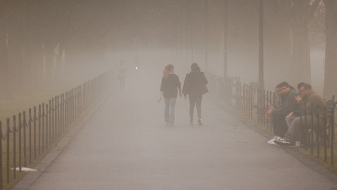 1-25-24 Fog On National Mall Tidal Basin
