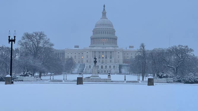 Snow in Washington DC