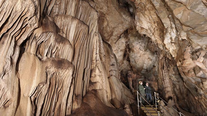 FILE: A peek inside part of Mammoth Cave.
