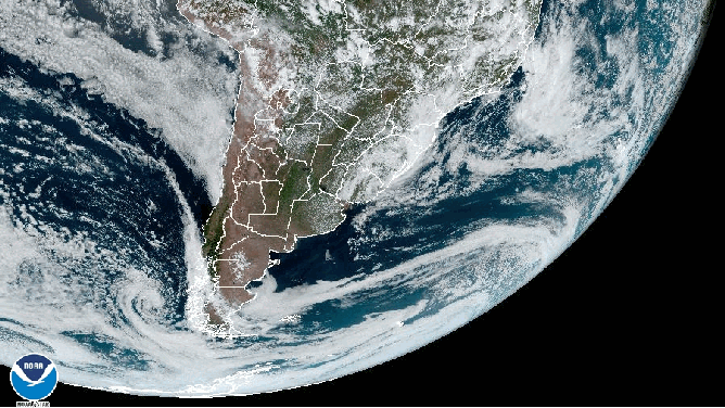 Animación satelital sudamericana.