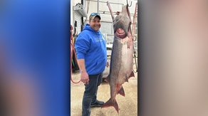 Angler snags world record on Missouri lake during first-ever paddlefish trip with friends