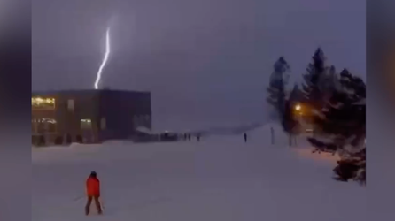 Watch: Lightning strikes near skiers as winter storm pummels West