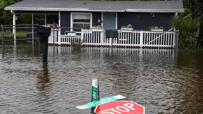 File: Florida flooding