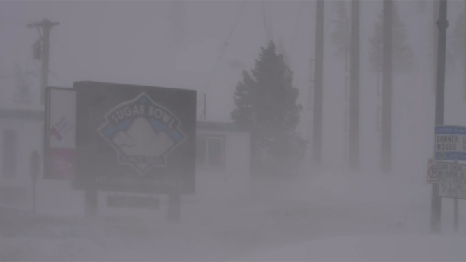 Blizzard conditions hit Sierra Nevada