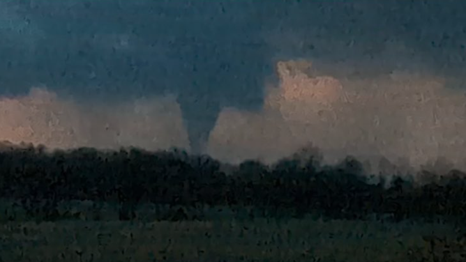 Tornado reported in Winchester, Indiana
